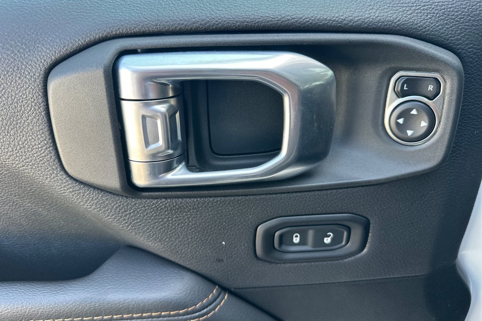 2022 Jeep Wrangler Unlimited Sahara High Altitude