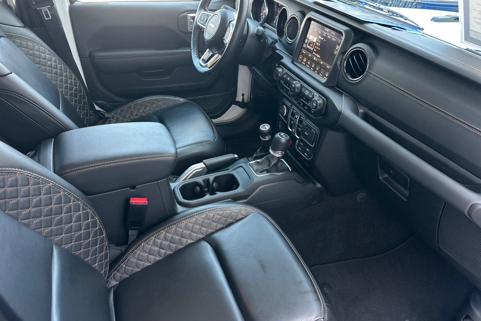 2022 Jeep Wrangler Unlimited Sahara High Altitude