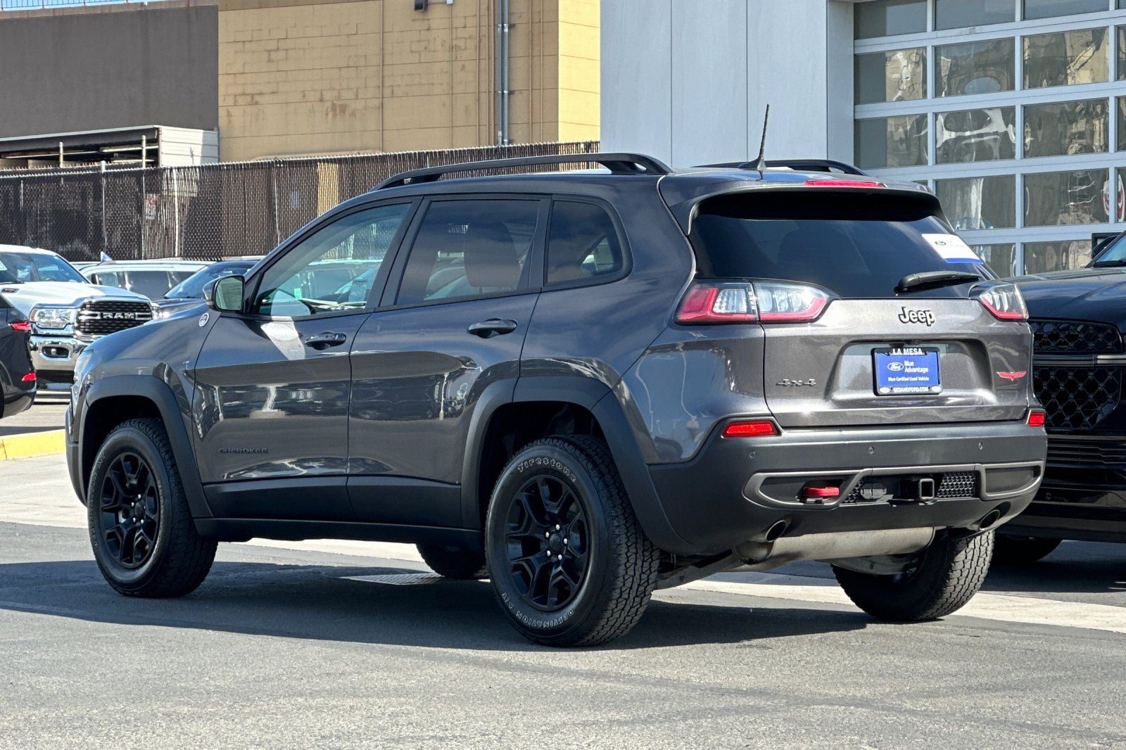 2022 Jeep Cherokee Trailhawk