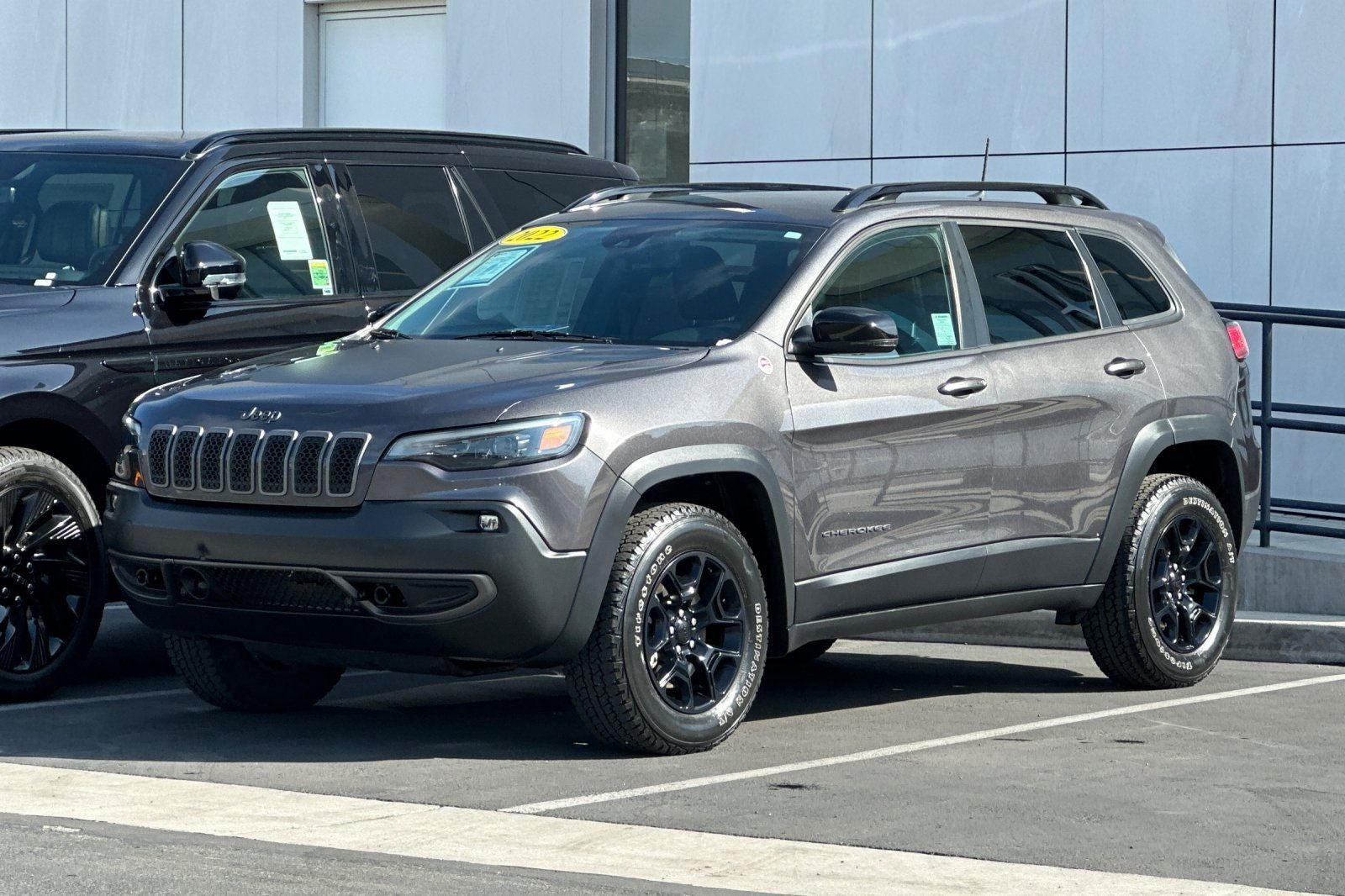 2022 Jeep Cherokee Trailhawk