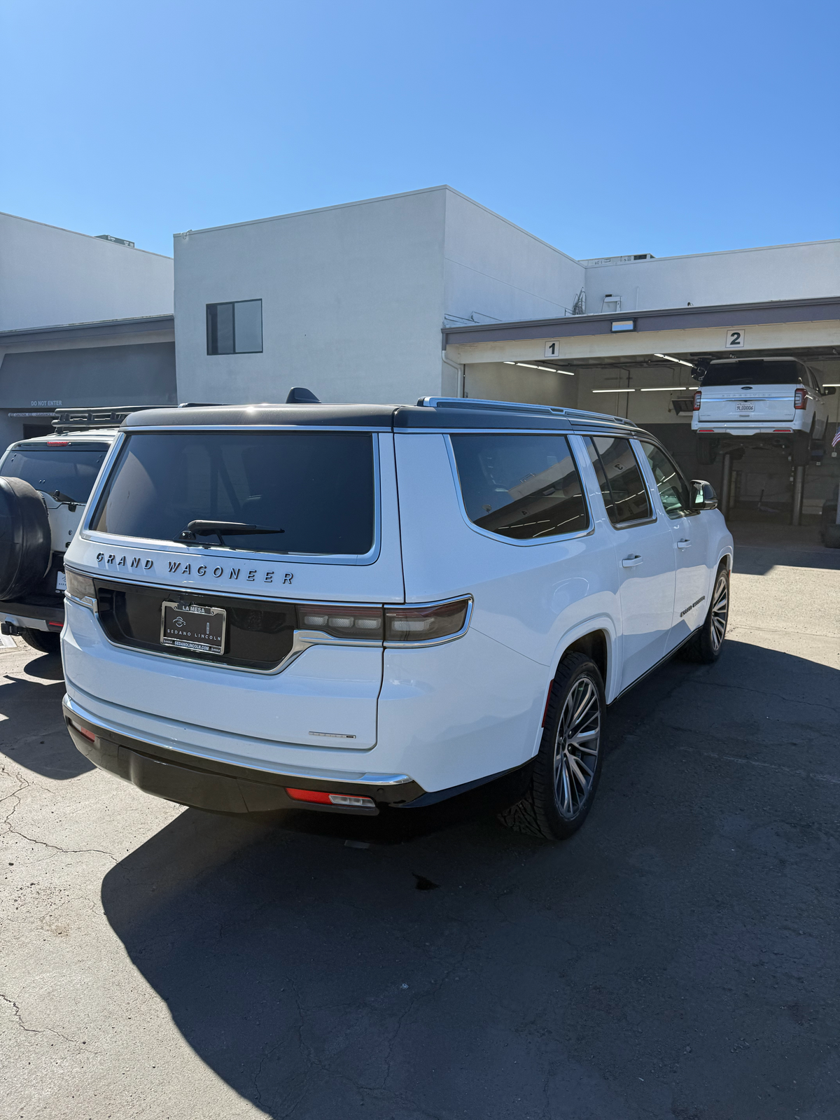 2024 Jeep Grand Wagoneer L