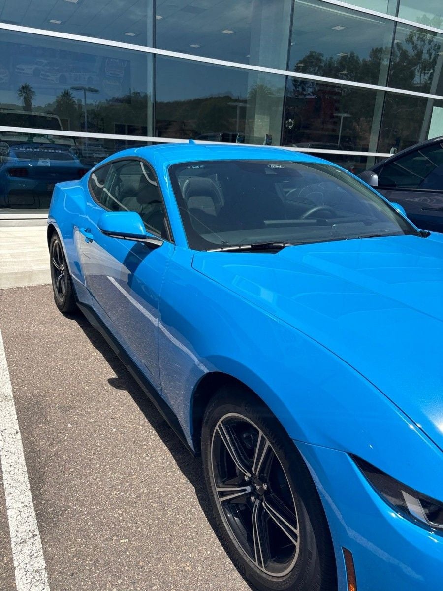 2025 Ford Mustang EcoBoost