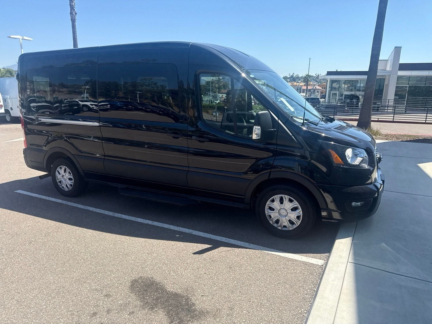 2025 Ford Transit-350 XLT