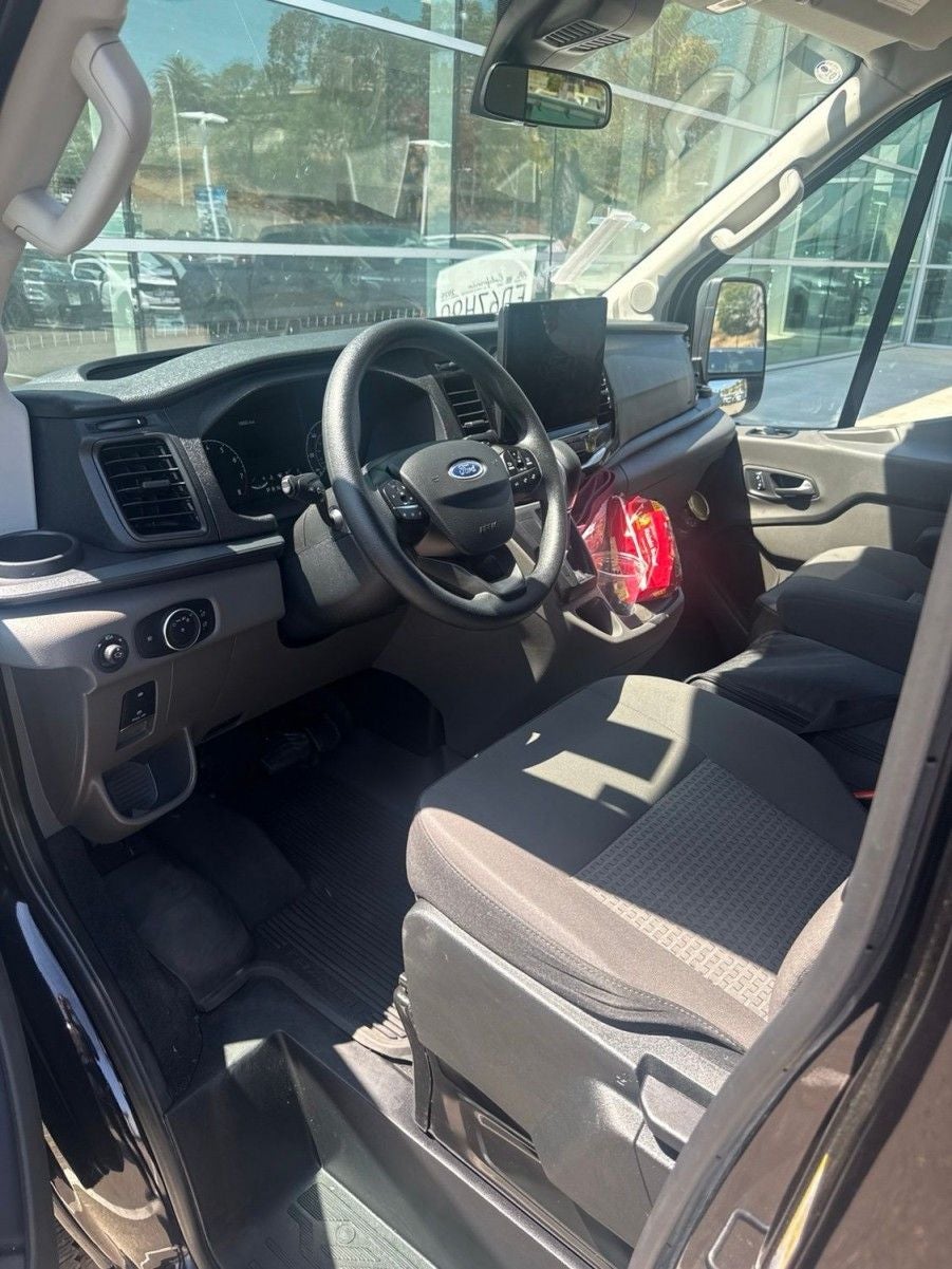 2025 Ford Transit-350 XLT