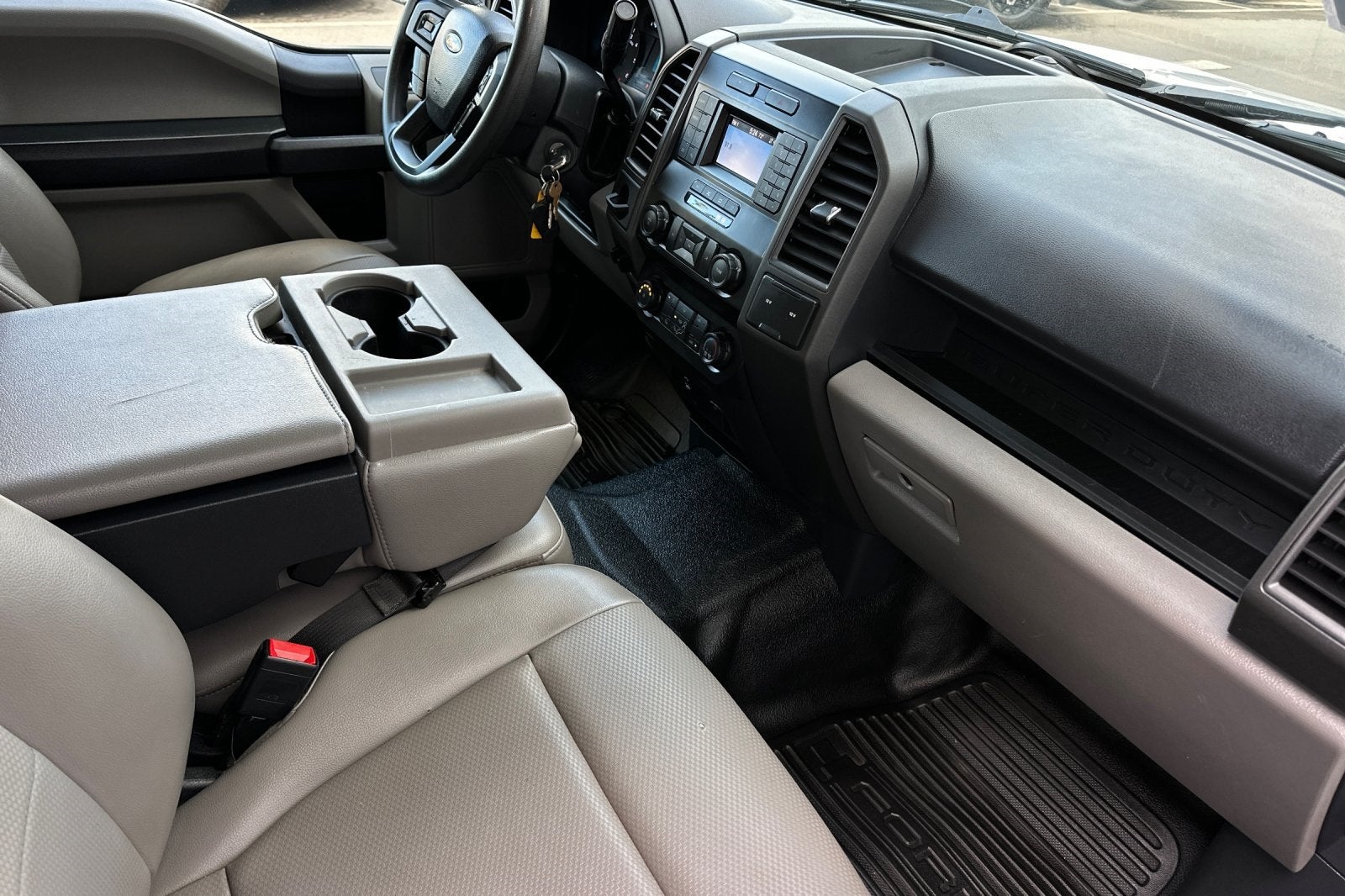 2022 Ford F-350SD XL DRW