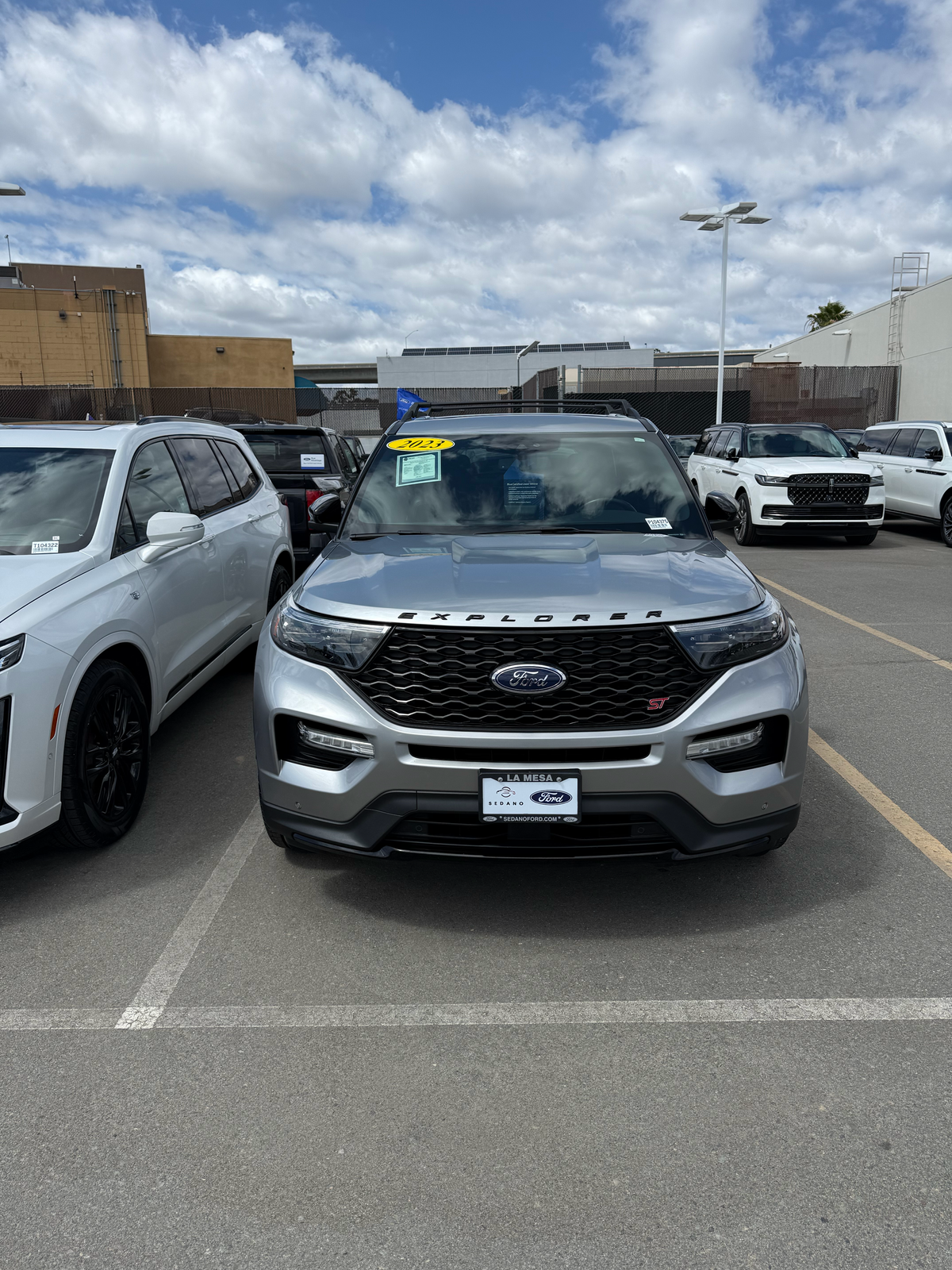 2023 Ford Explorer ST