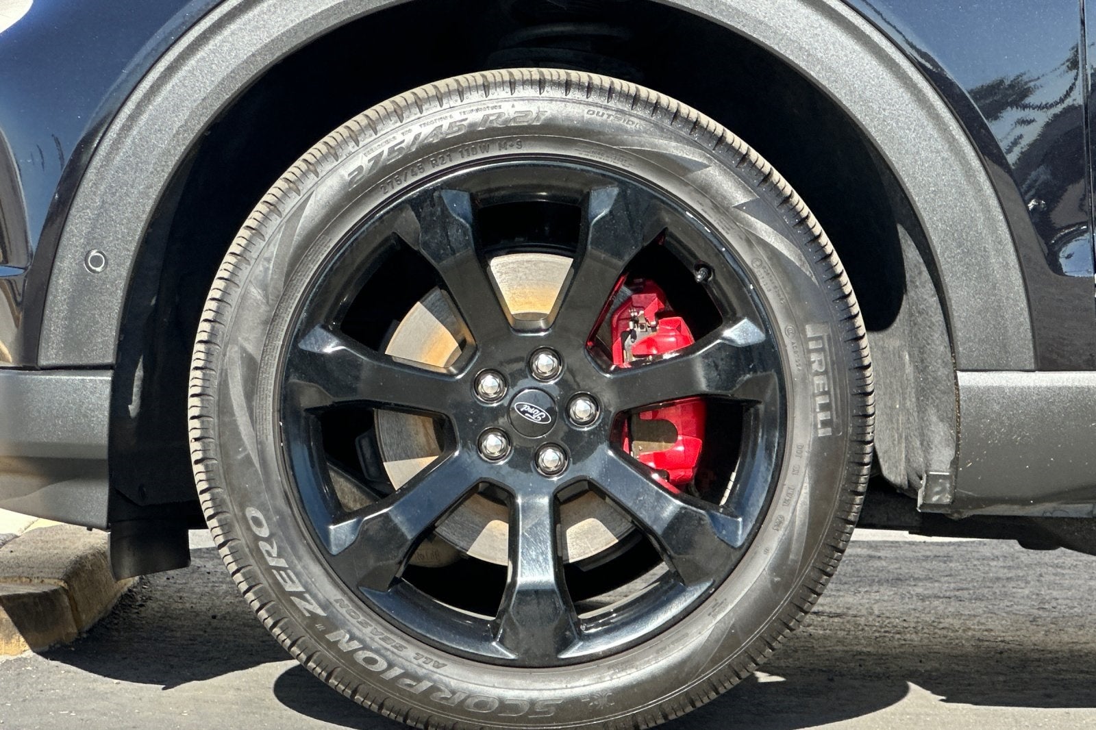 2022 Ford Explorer ST