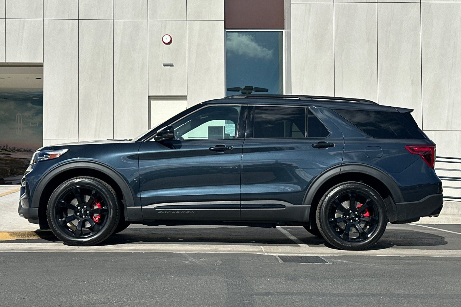 2024 Ford Explorer ST