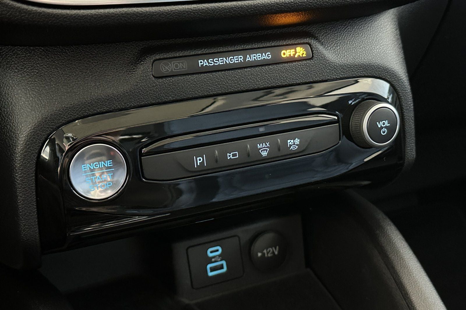 2023 Ford Escape Plug-In Hybrid Base