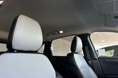 2025 Ford Escape Hybrid Platinum