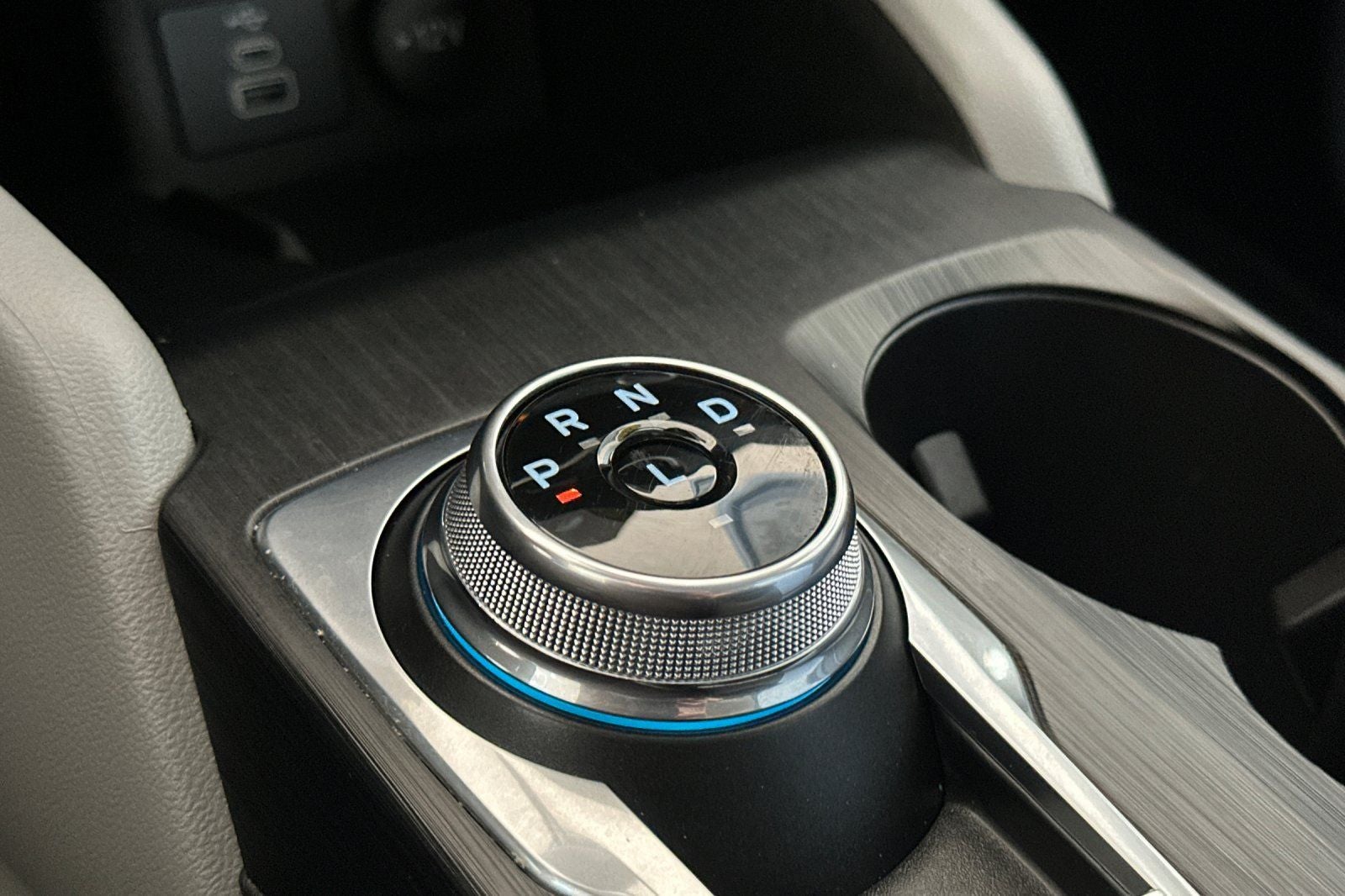 2025 Ford Escape Hybrid Platinum