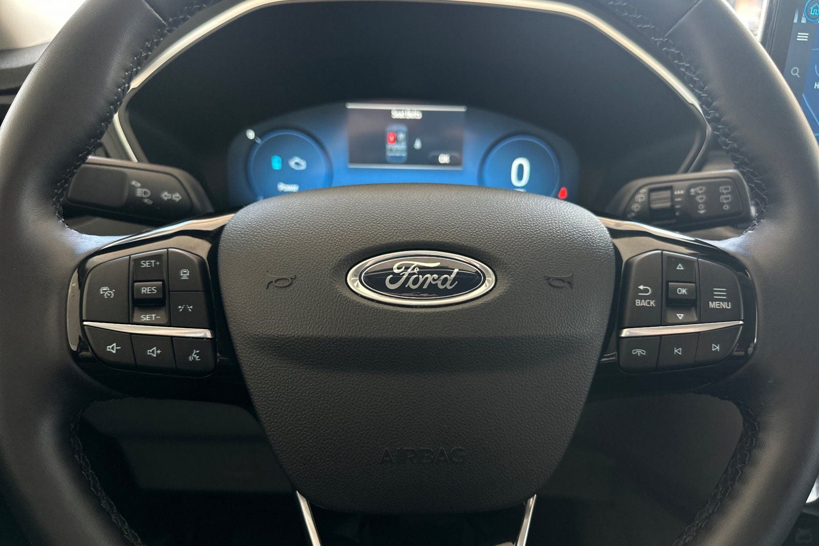 2025 Ford Escape Hybrid Platinum