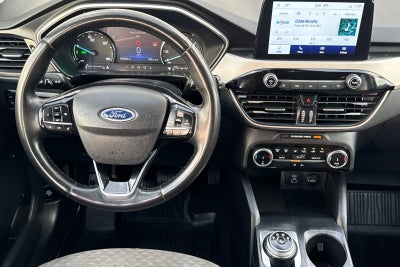2022 Ford Escape Hybrid SE