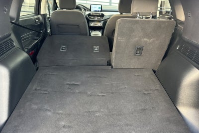 2022 Ford Escape Hybrid SE