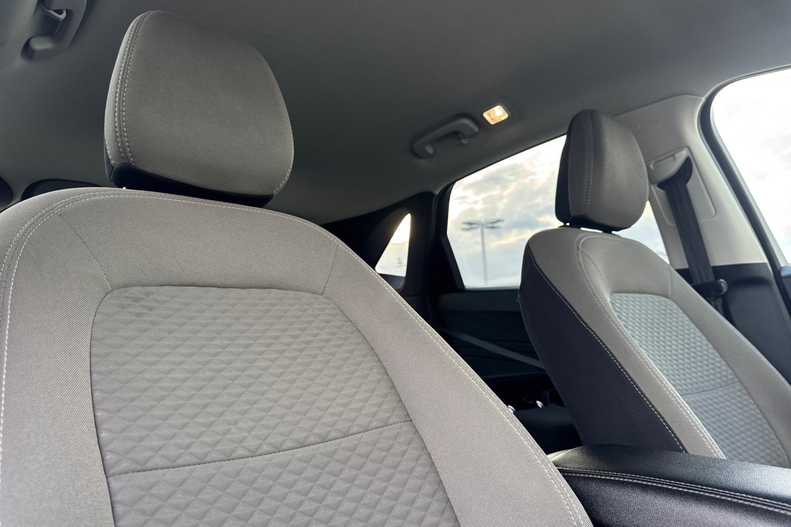 2022 Ford Escape Hybrid SE