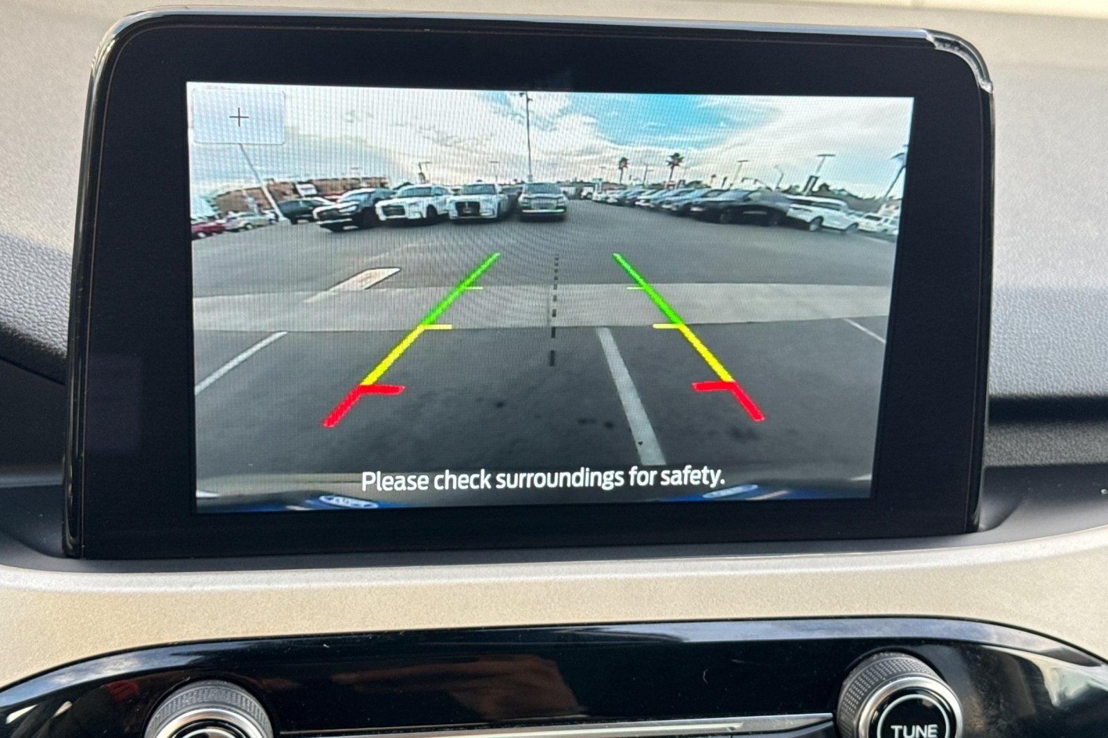 2022 Ford Escape Hybrid SE