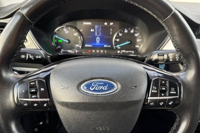 2022 Ford Escape Hybrid SE
