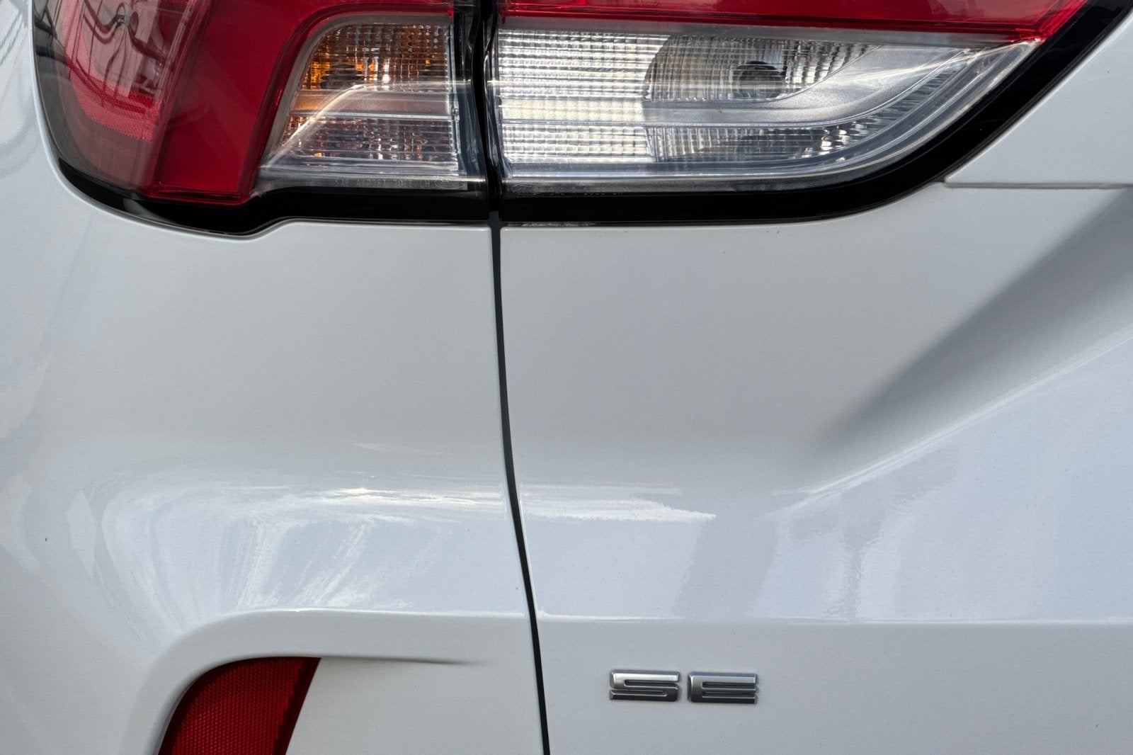 2022 Ford Escape Hybrid SE