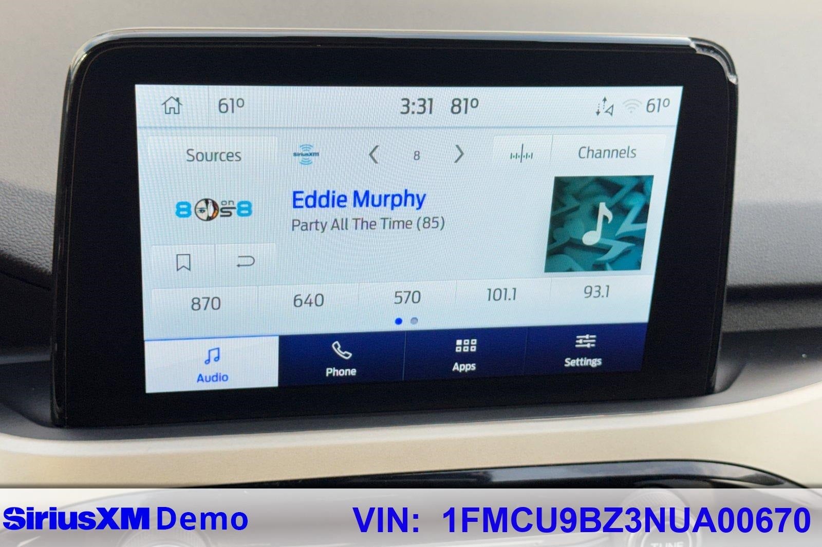 2022 Ford Escape Hybrid SE