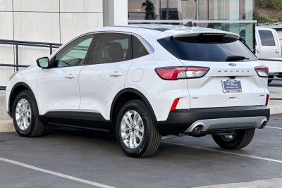 2022 Ford Escape Hybrid SE