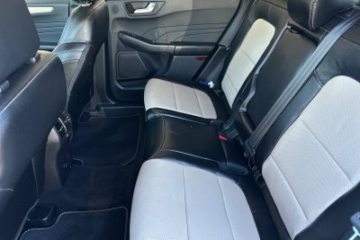2022 Ford Escape Hybrid Titanium
