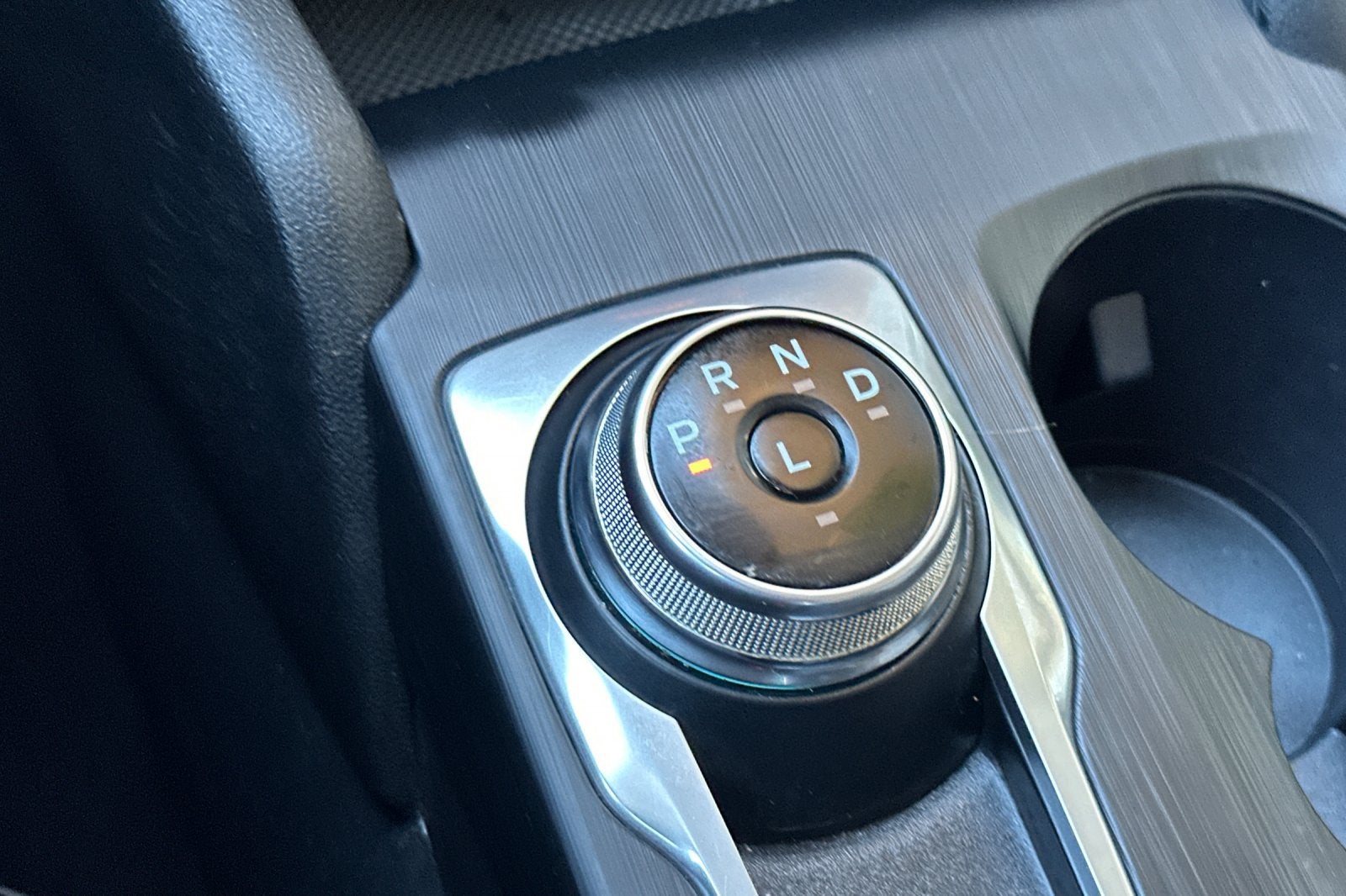 2022 Ford Escape Hybrid Titanium