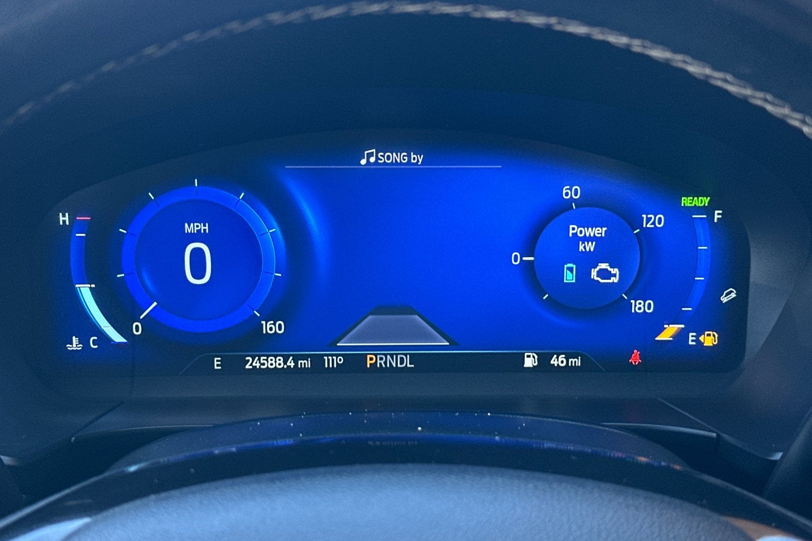 2022 Ford Escape Hybrid Titanium
