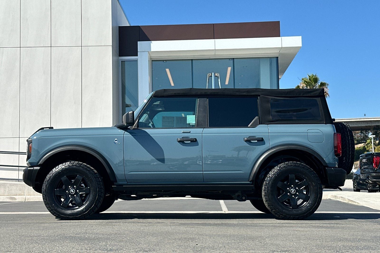 2022 Ford Bronco Black Diamond