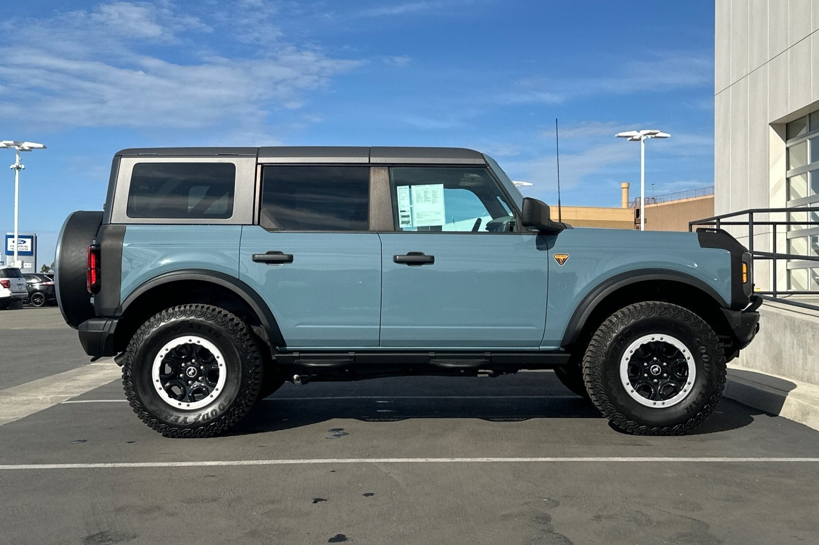 2023 Ford Bronco Badlands