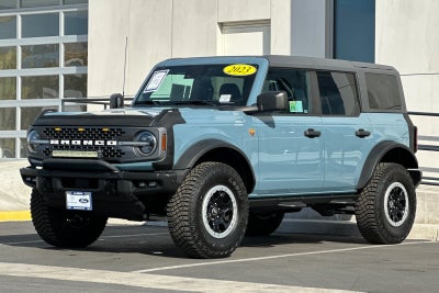2023 Ford Bronco Badlands