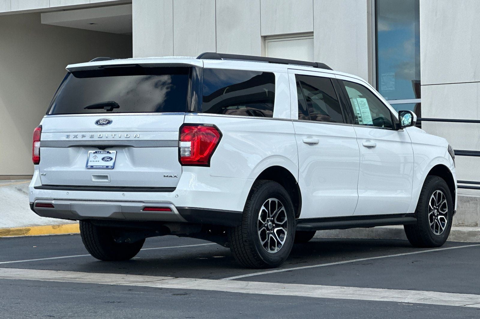 2024 Ford Expedition Max XLT