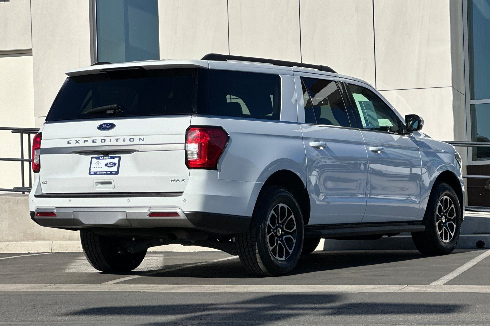 2024 Ford Expedition Max XLT