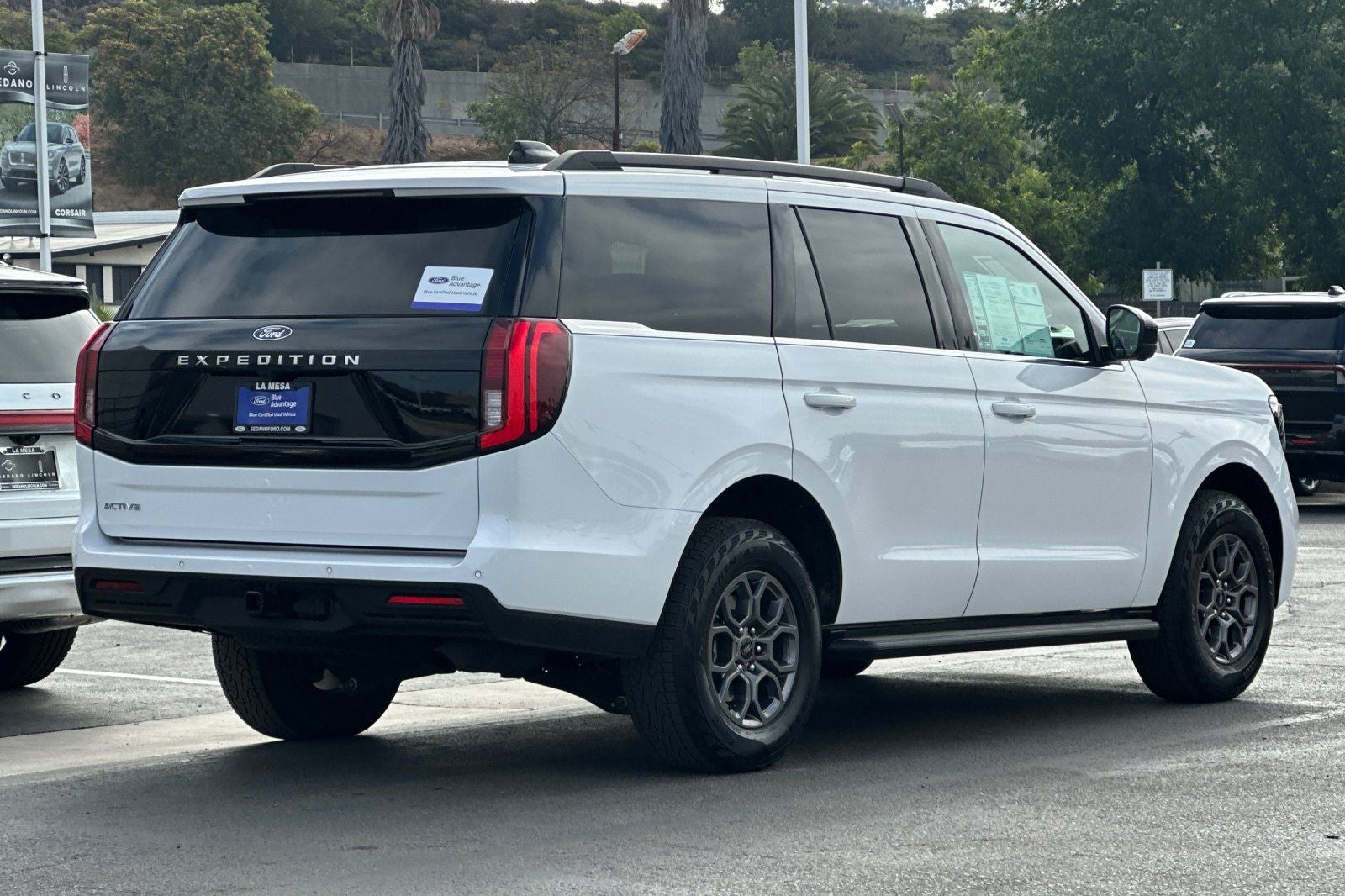 2025 Ford Expedition Active