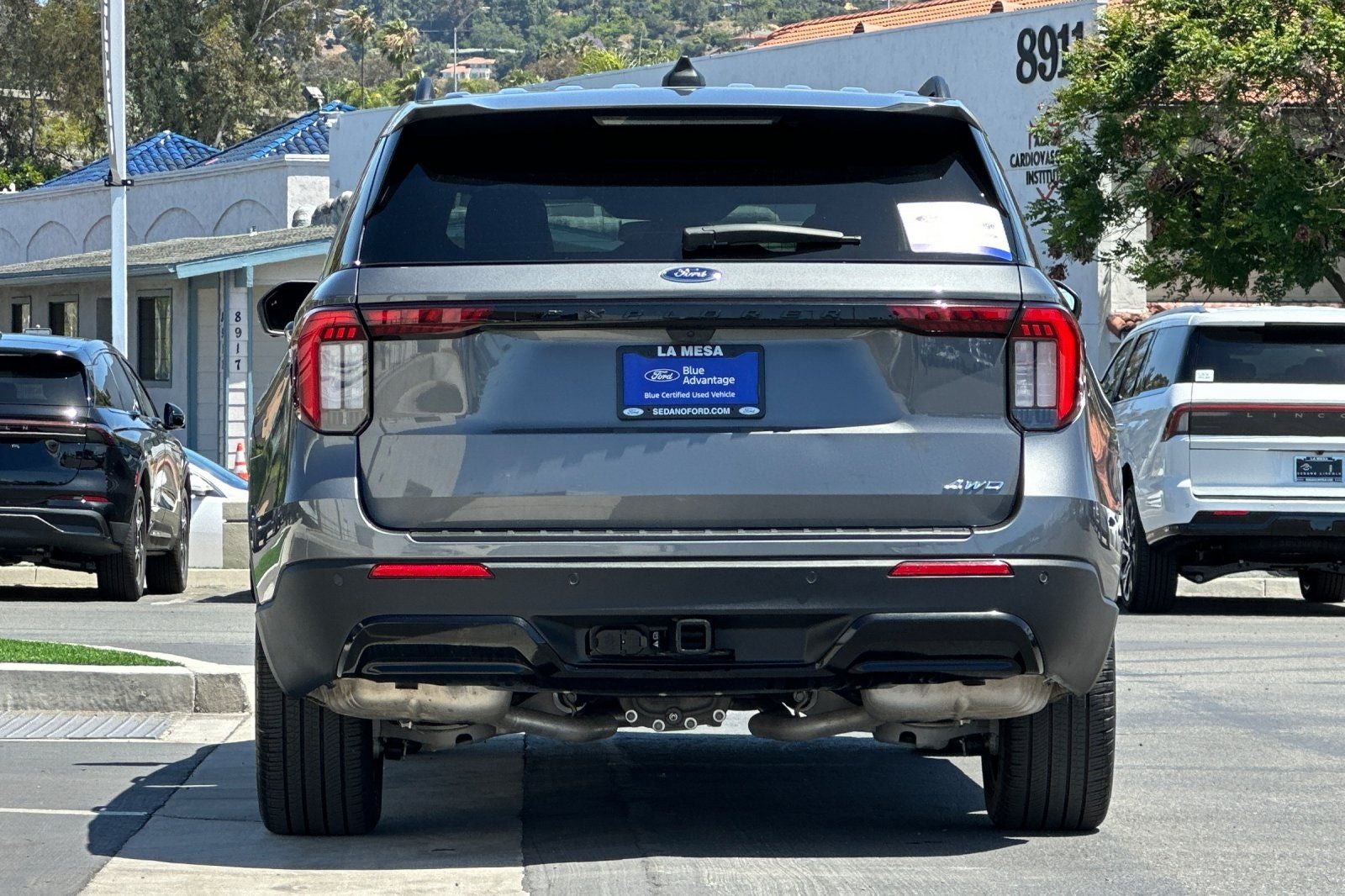 2025 Ford Explorer ST-Line