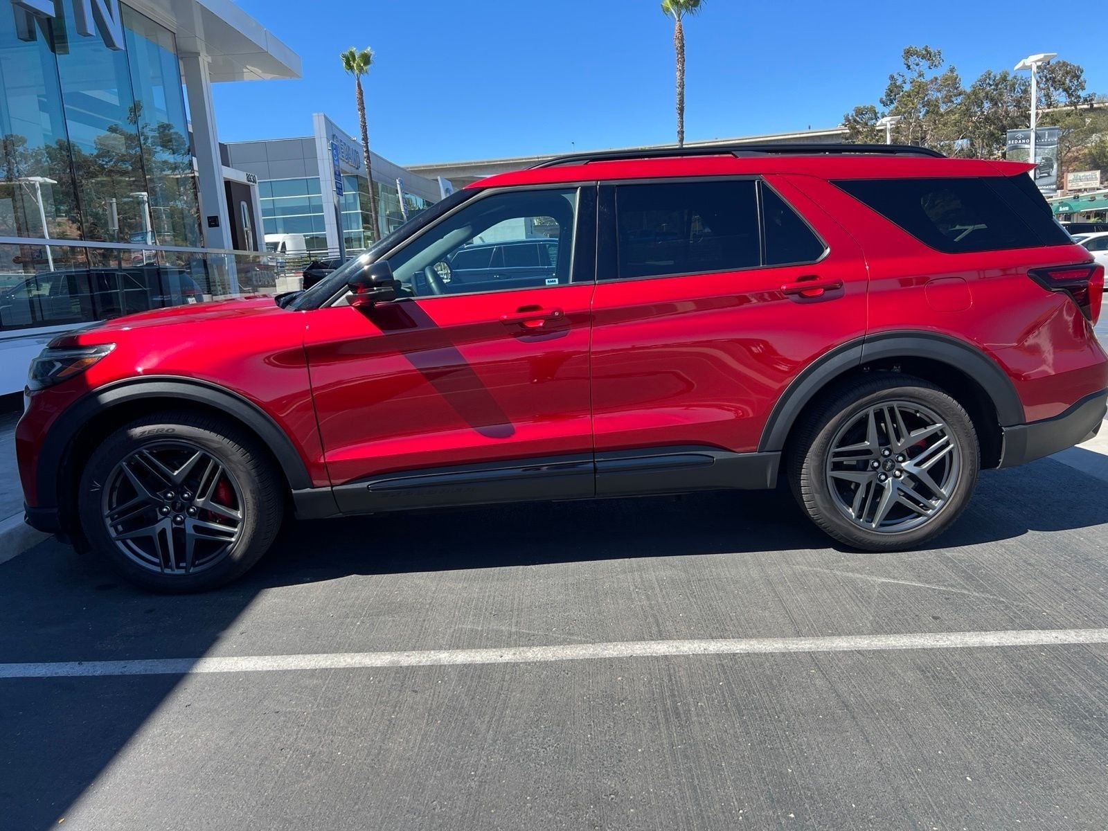 2025 Ford Explorer ST