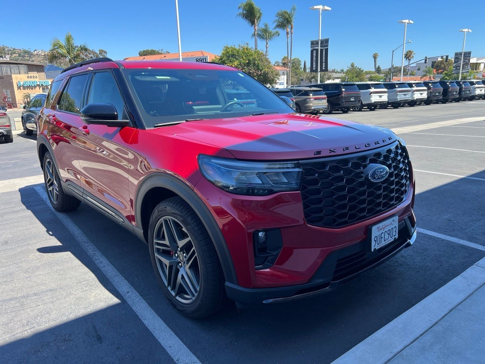 2025 Ford Explorer ST