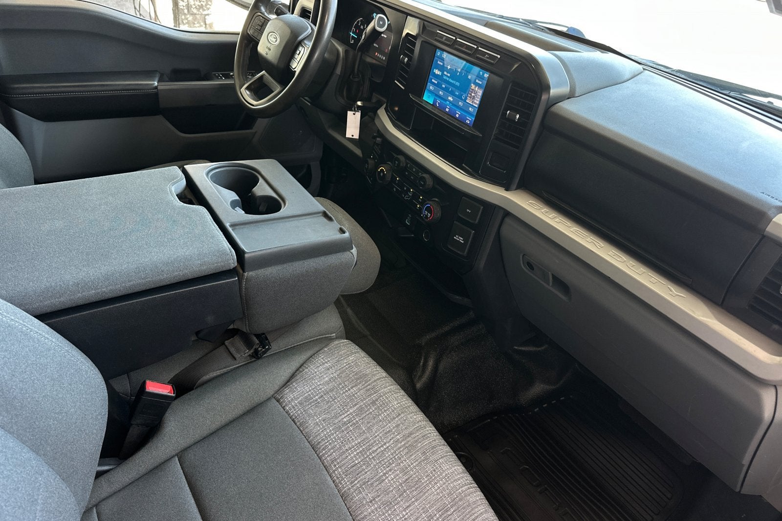 2023 Ford F-350SD XLT