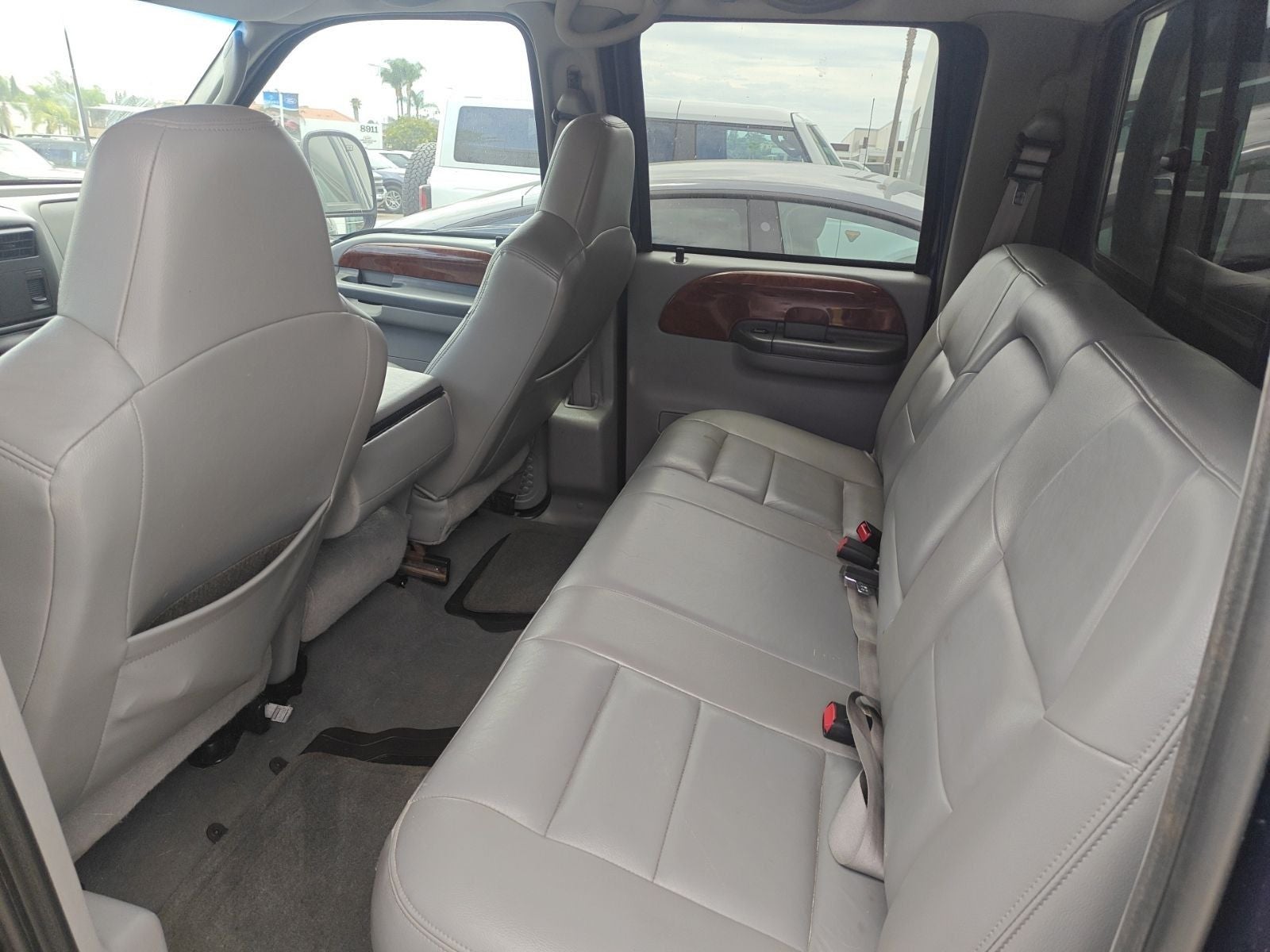 2003 Ford F-250SD Lariat