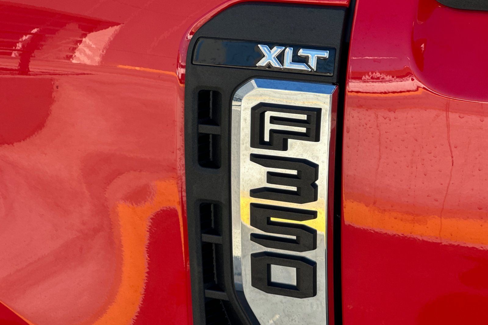 2024 Ford F-350SD XLT