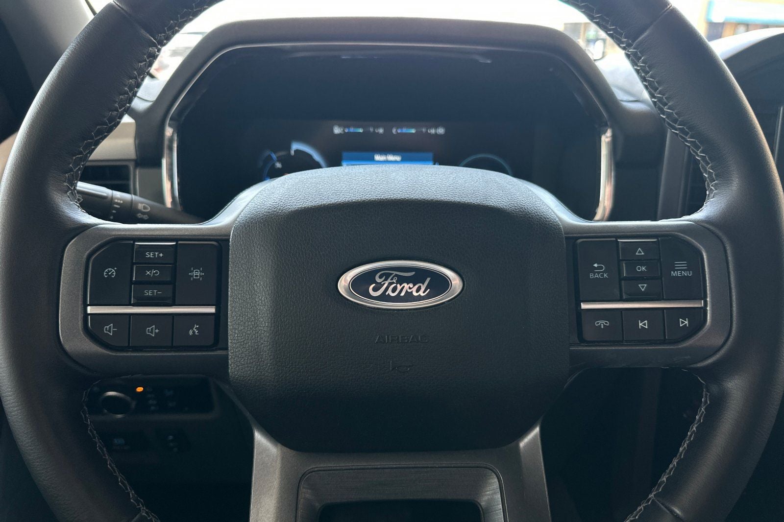 2023 Ford F-150 Lightning XLT