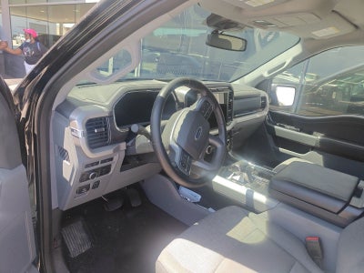 2023 Ford F-150 Lightning XLT