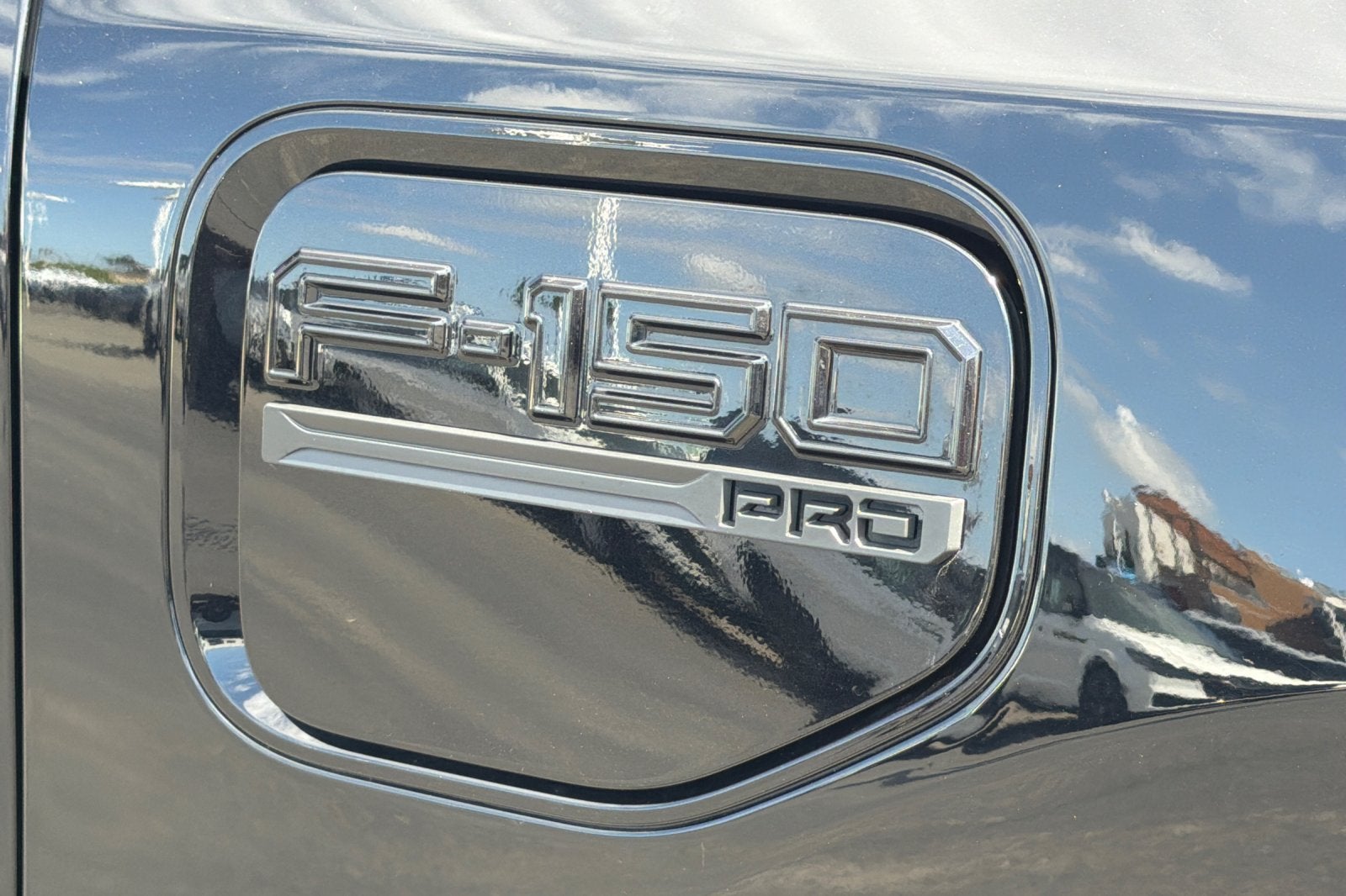 2023 Ford F-150 Lightning Pro