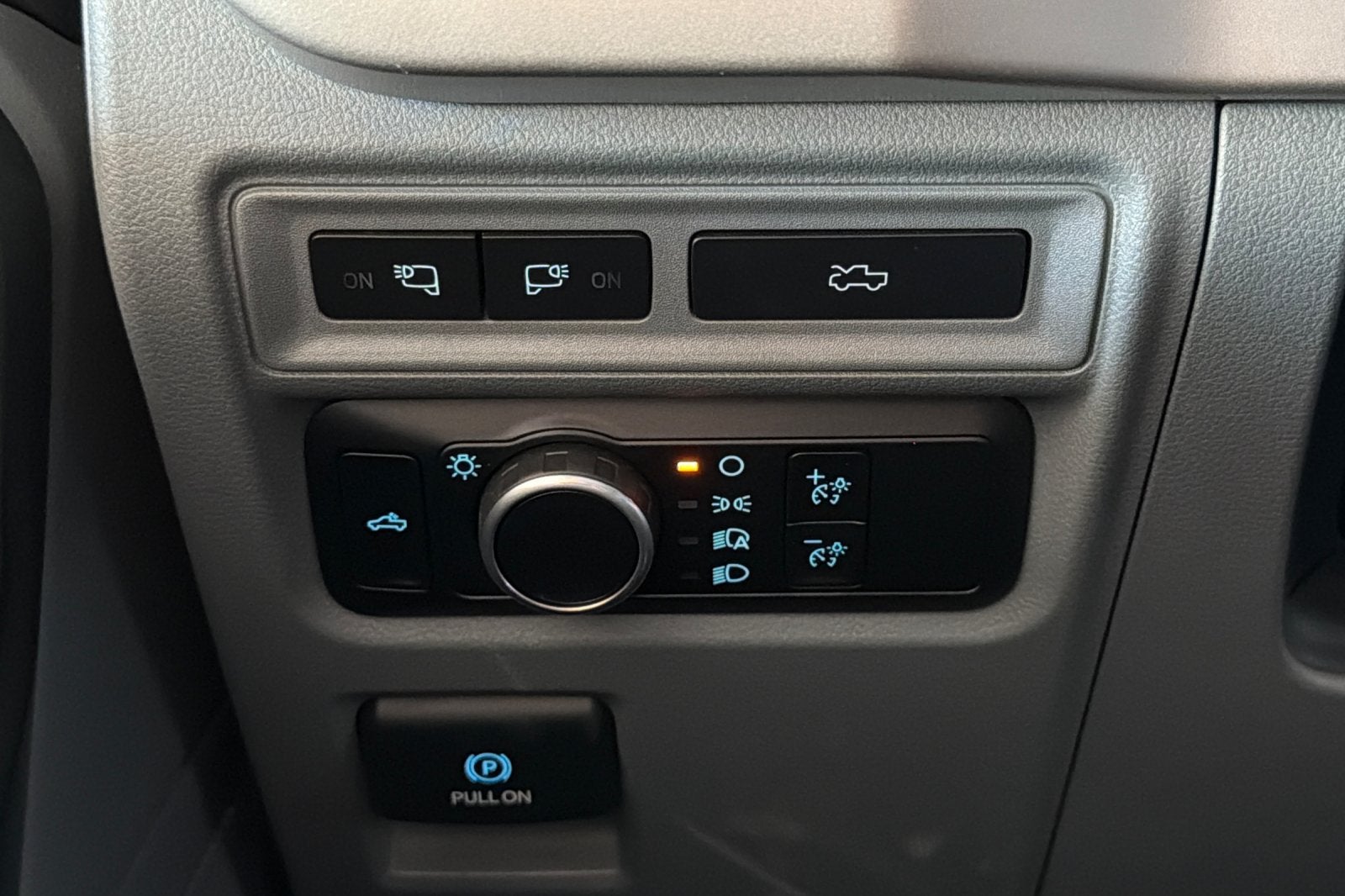 2023 Ford F-150 Lightning Pro