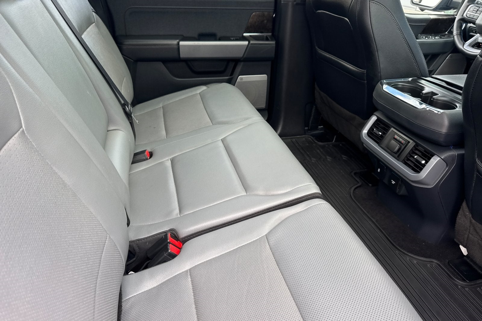 2023 Ford F-150 Lightning Lariat