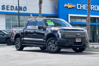 2023 Ford F-150 Lightning Lariat