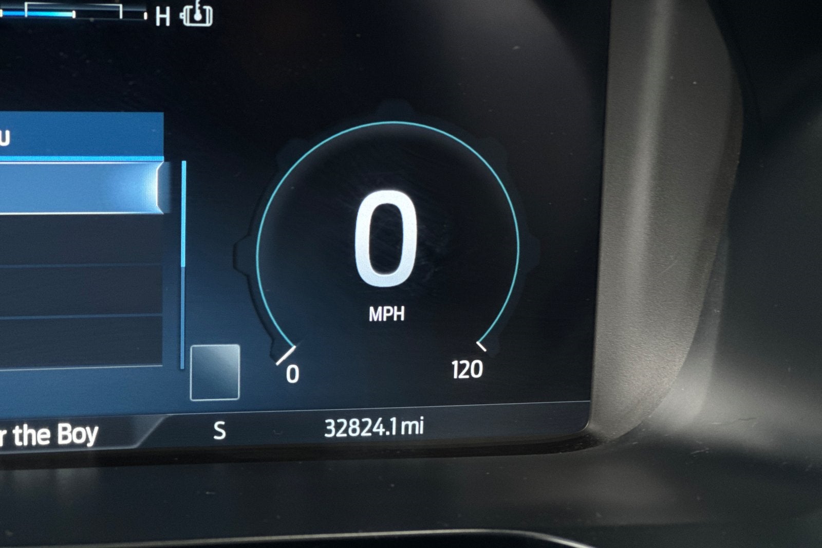 2023 Ford F-150 Lightning Lariat