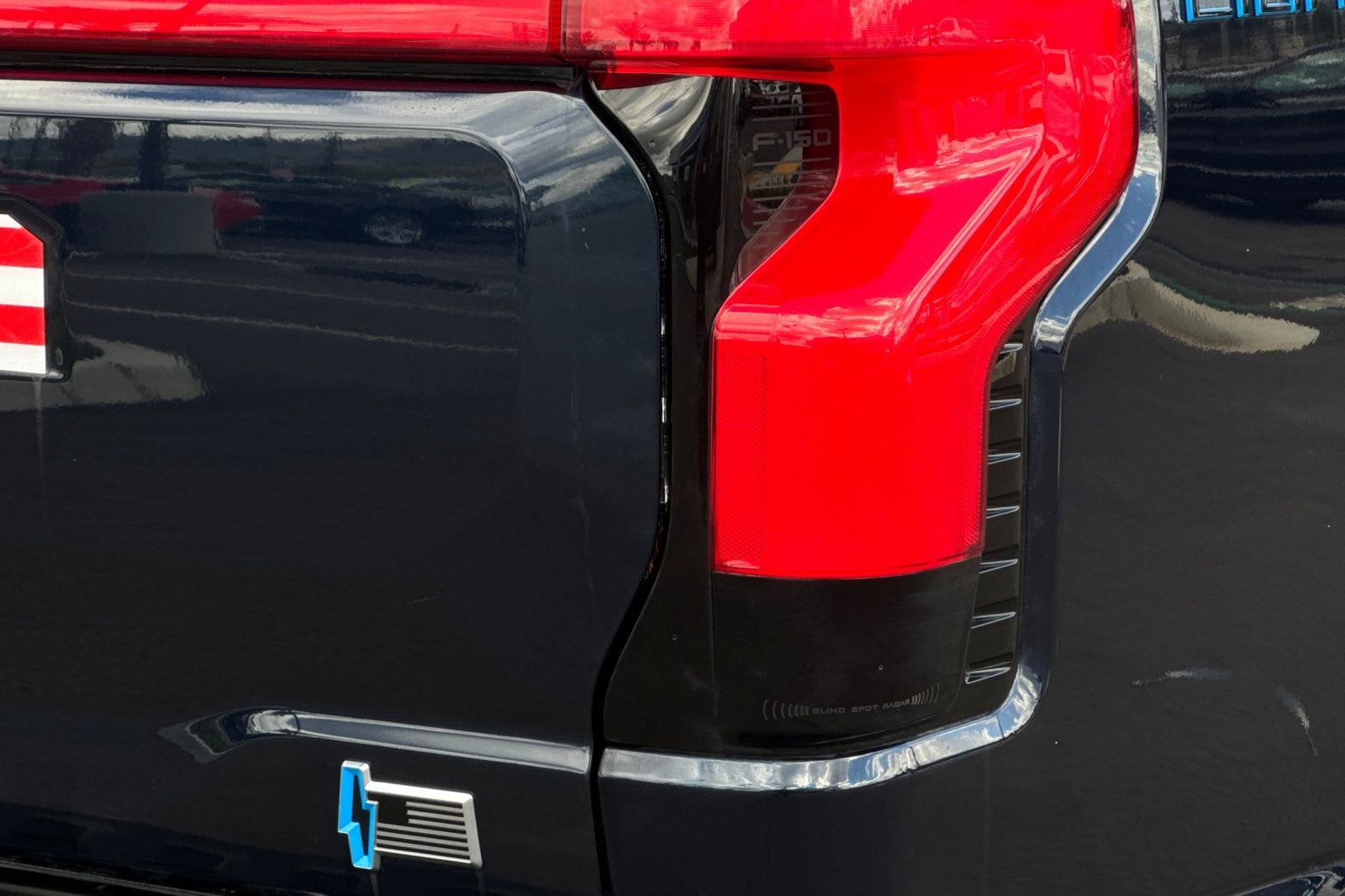 2023 Ford F-150 Lightning Lariat