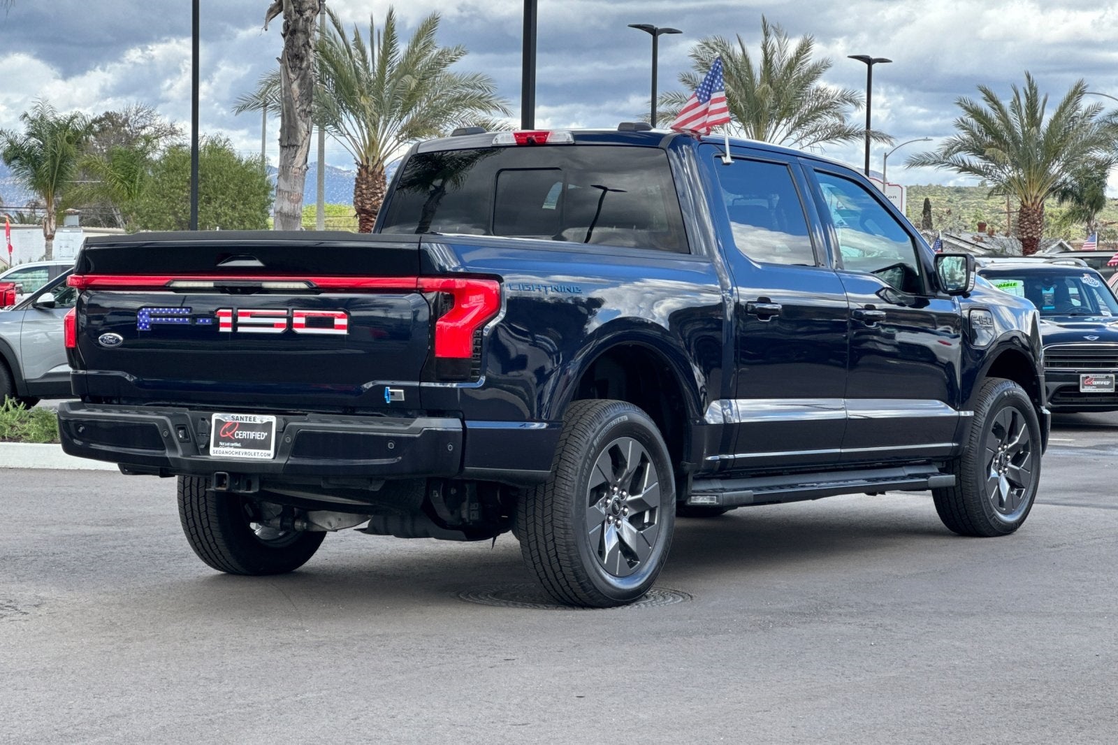 2023 Ford F-150 Lightning Lariat