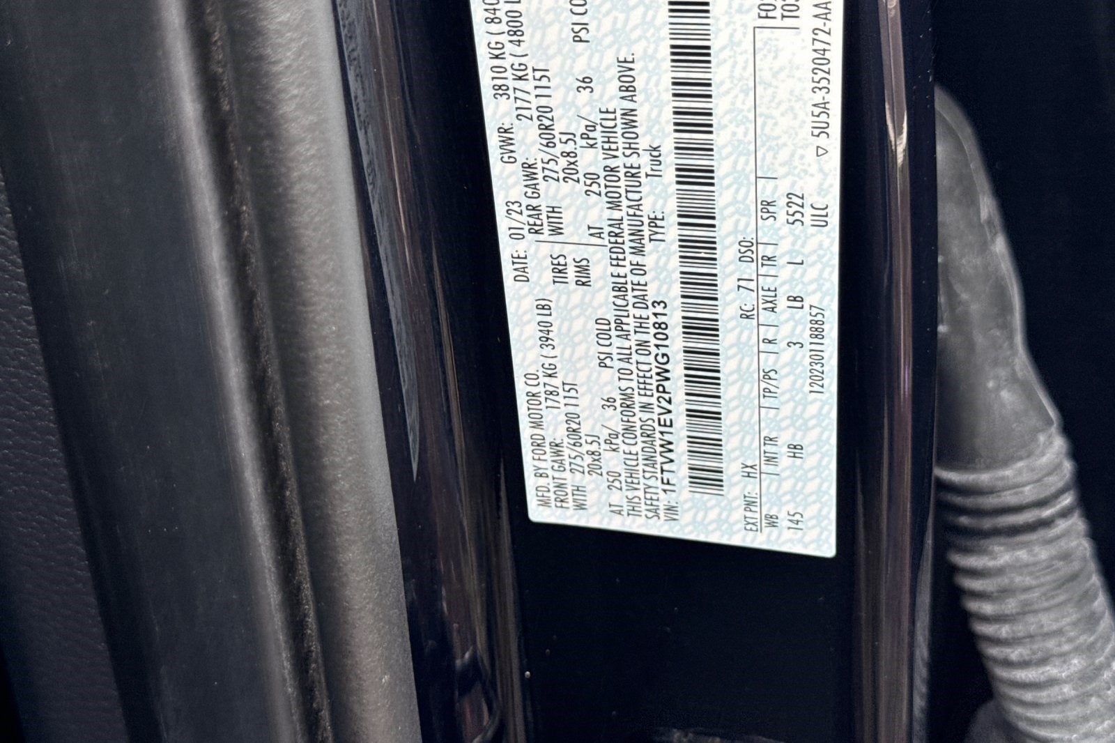 2023 Ford F-150 Lightning Lariat