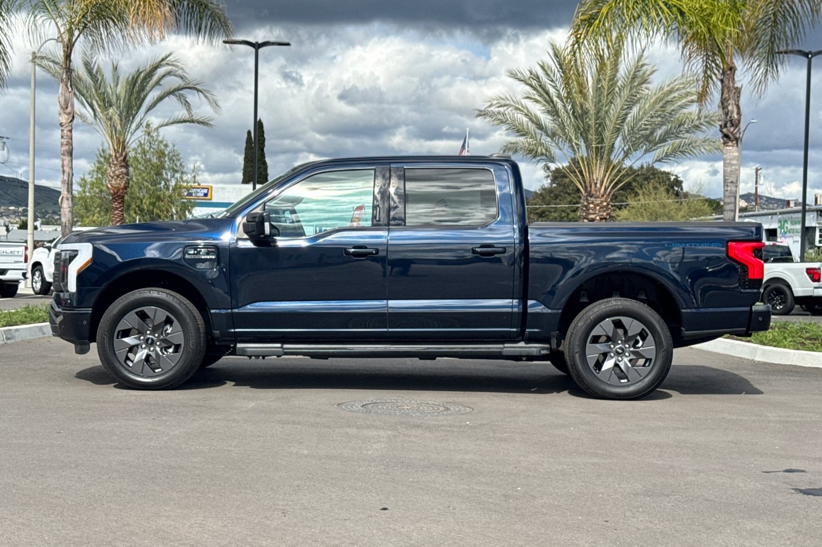 2023 Ford F-150 Lightning Lariat